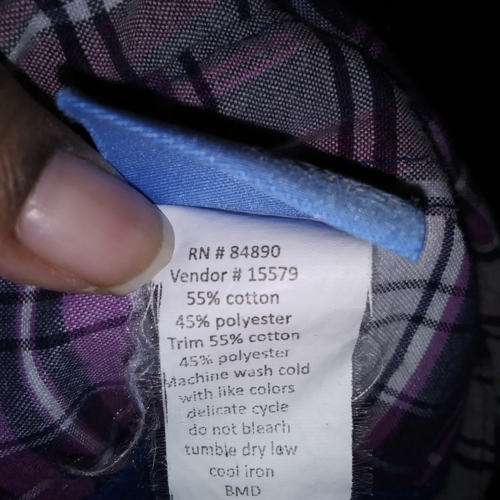 Shirt - Picture 3 of 4